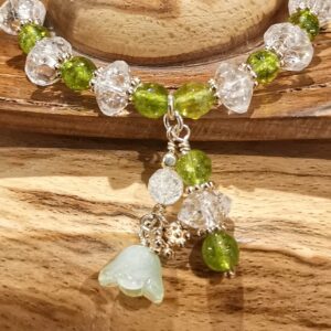 Bracelet Breloque Fleur, Jade et Cristal de Roche