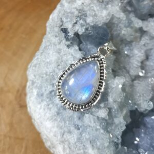 Pendentif Pierre de Lune et Argent
